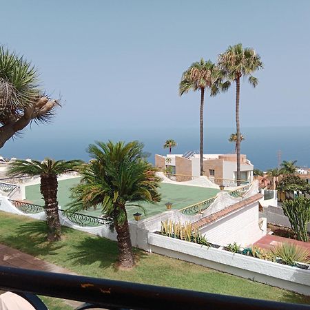 Studio Sea Front View & Pool Apartment Такоронте Екстериор снимка